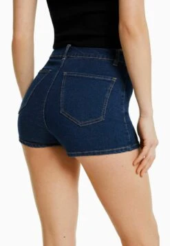 BERSHKA HIGH WAIST STRETCH - Jeans Shorts - Dark Blue 11 BERSHKA HIGH WAIST STRETCH - Jeans Shorts - Dark Blue -Bershka Verkaufsgeschäft 00b10f0f952e40fd8702f073560e0e4b