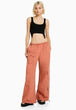 BERSHKA STRAPPY - Top - Black -Bershka Verkaufsgeschäft 03759251e5c64f2b82bc4420925cf763