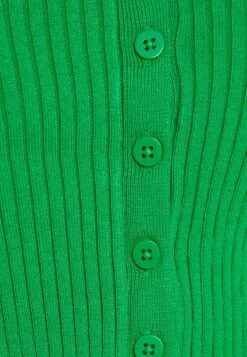 BERSHKA SHORT SLEEVE - Strickjacke - Evergreen 13 BERSHKA SHORT SLEEVE - Strickjacke - Evergreen -Bershka Verkaufsgeschäft 03f2d0f16f074778ba178495cfb4dc19