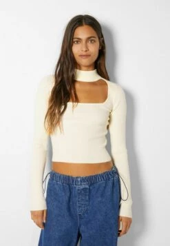 BERSHKA CHOKER NECK - Strickpullover - Beige