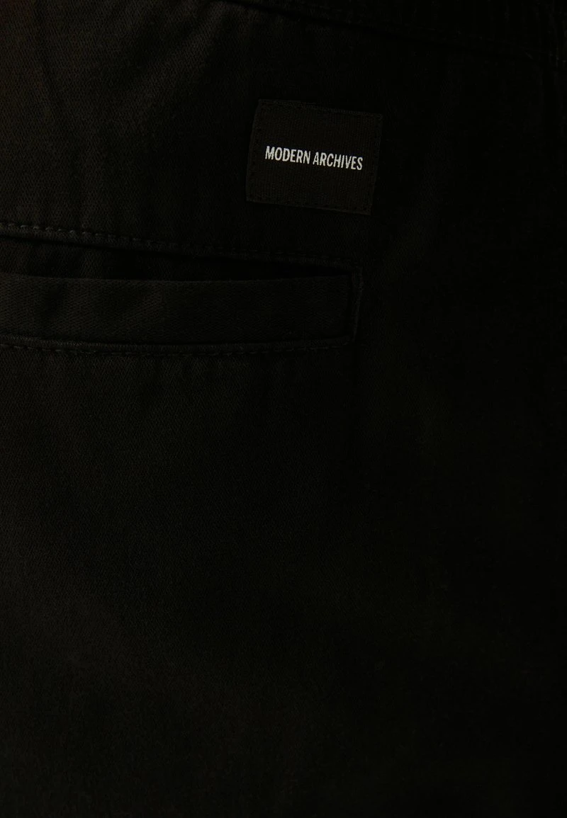 BERSHKA REGULAR FIT - Cargohose - Black 7 BERSHKA REGULAR FIT - Cargohose - Black – Bild 5