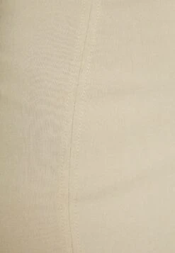 BERSHKA FITTED WIDE STRAPS - MIDI - Etuikleid - Sand -Bershka Verkaufsgeschäft 09fc0be1b3a34629ada14b739b2189c1