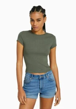 BERSHKA ROLL-UP - Jeans Shorts - Light-blue Denim 13 BERSHKA ROLL-UP - Jeans Shorts - Light-blue Denim -Bershka Verkaufsgeschäft 0a8187d1b08b4fe5aaf6647e00104e6c 1