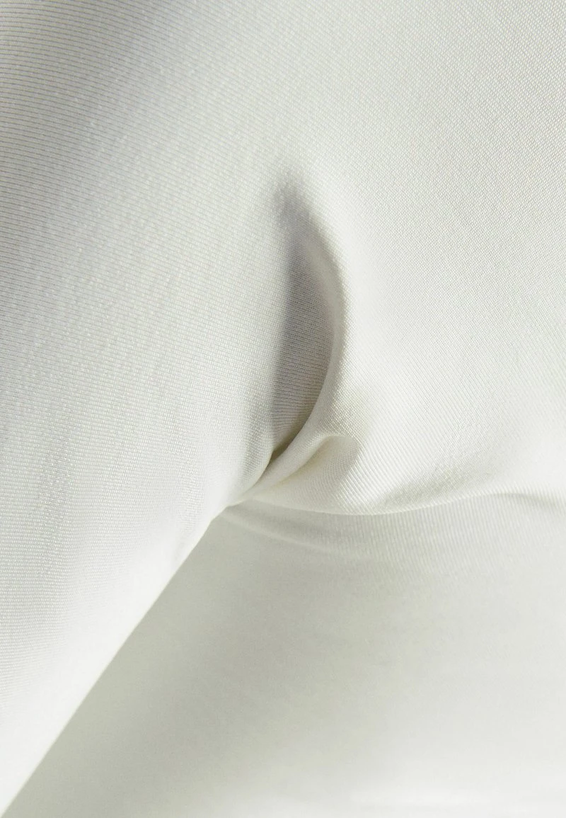 BERSHKA WITH DETAIL - Langarmshirt - Off-white 8 BERSHKA WITH DETAIL - Langarmshirt - Off-white – Bild 6