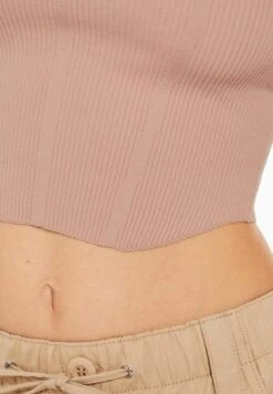 BERSHKA SHORT SLEEVE OFF-THE-SHOULDER - T-Shirt Print - Pink -Bershka Verkaufsgeschäft 0eb085a828a543ac9af3f788fe69addd