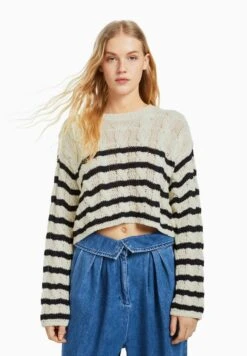 BERSHKA CABLE-ROUND NECK - Strickpullover - Beige