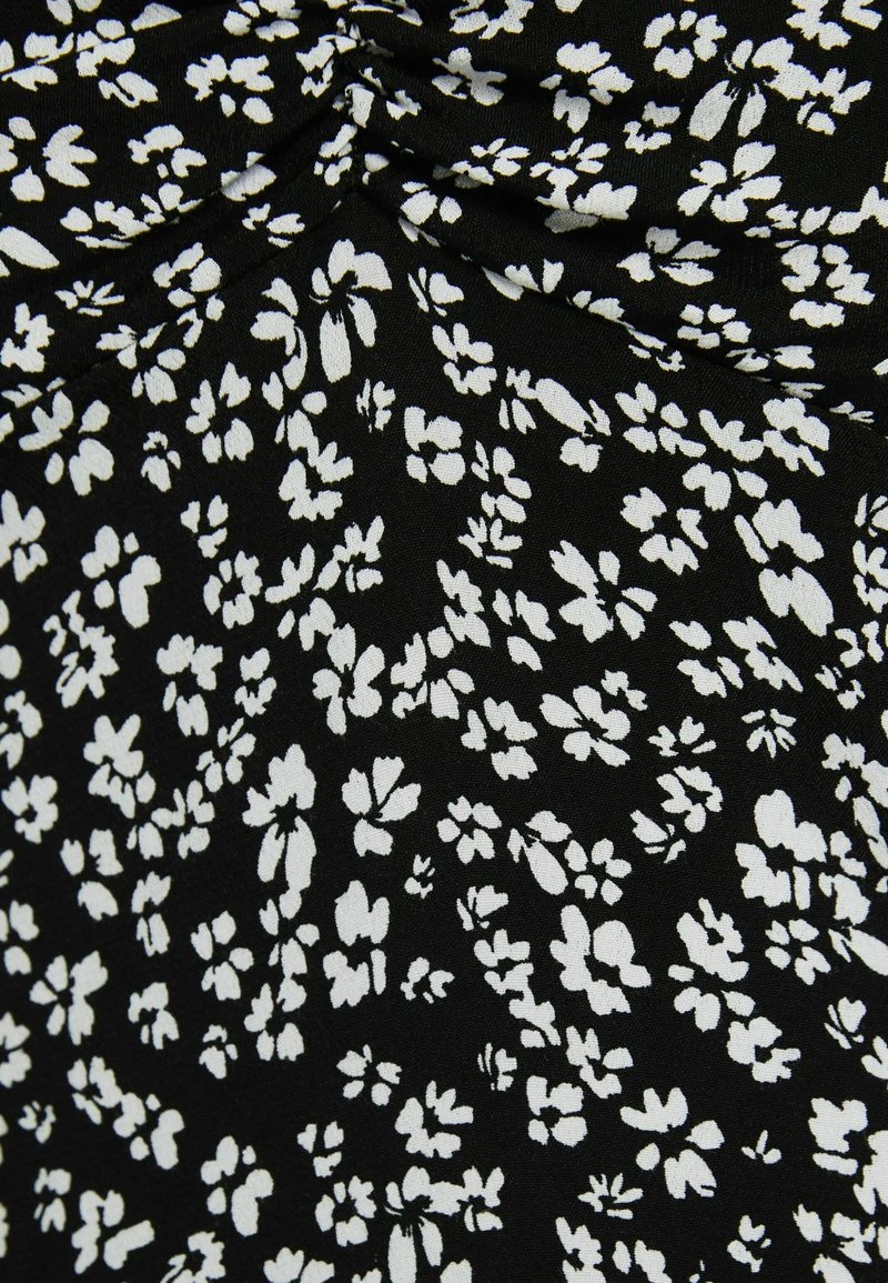 BERSHKA VOLUMINOUS MINI SHORT SLEEVE - Freizeitkleid - Black 8 BERSHKA VOLUMINOUS MINI SHORT SLEEVE - Freizeitkleid - Black – Bild 6