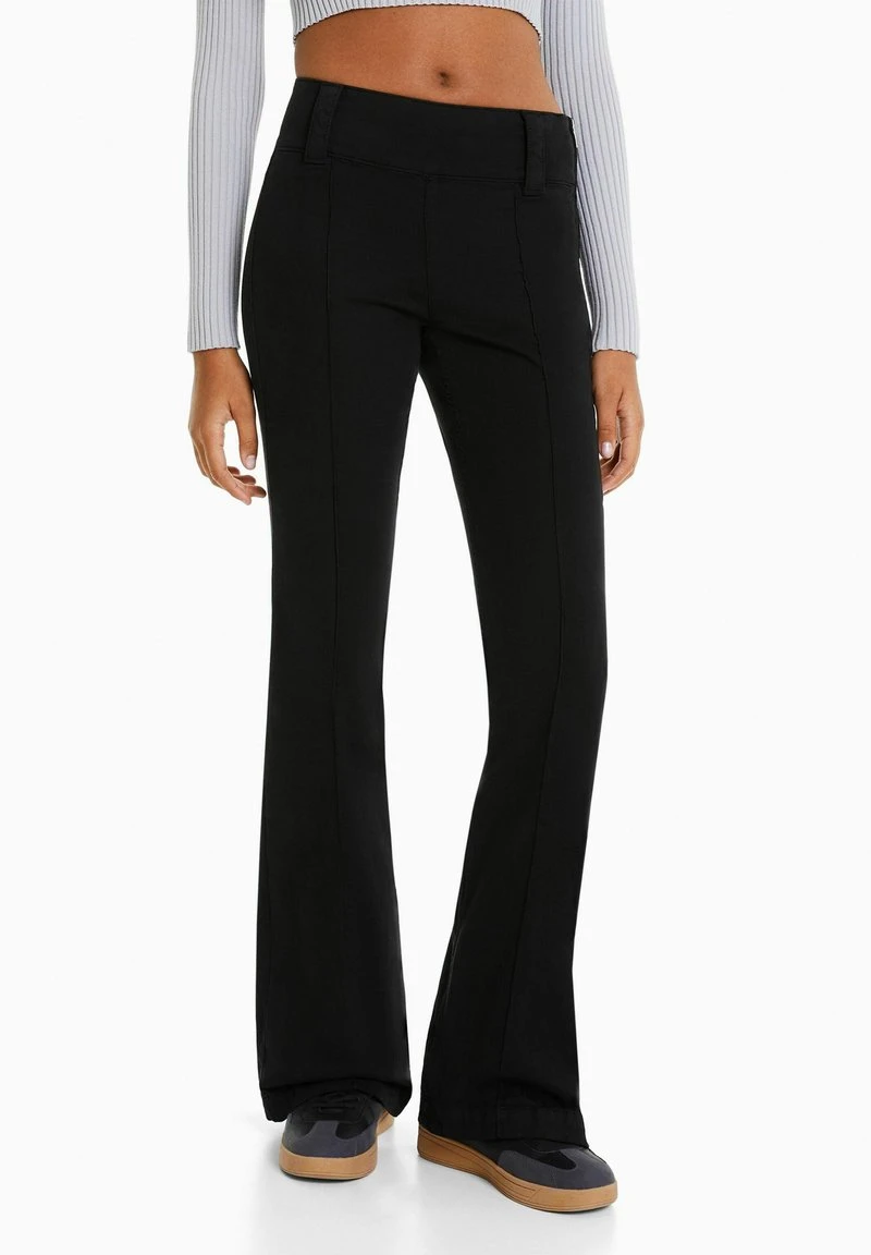 BERSHKA FLARE - Stoffhose - Dark Grey 3 BERSHKA FLARE - Stoffhose - Dark Grey