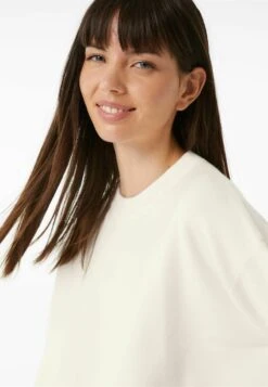 BERSHKA ROUND NECK - Strickpullover - White 11 BERSHKA ROUND NECK - Strickpullover - White -Bershka Verkaufsgeschäft 1941069b0c9845f798f9c5df0353879e