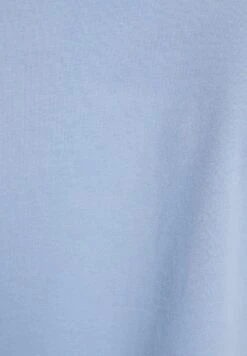 BERSHKA SHORT SLEEVE MOCK NECK - T-Shirt Basic - Dark Blue 13 BERSHKA SHORT SLEEVE MOCK NECK - T-Shirt Basic - Dark Blue -Bershka Verkaufsgeschäft 1cdd7c0416c646d0b6f46c214474e6cd