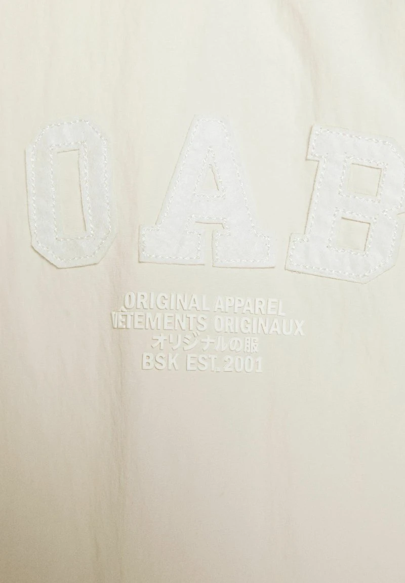 BERSHKA LIGHTWEIGHT EFFECT - Leichte Jacke - Light Yellow 8 BERSHKA LIGHTWEIGHT EFFECT - Leichte Jacke - Light Yellow – Bild 6