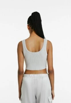 BERSHKA FITTED STRAPPY - Top - Grey -Bershka Verkaufsgeschäft 1f765cffdeac4eb3a130628d48ddf2d0