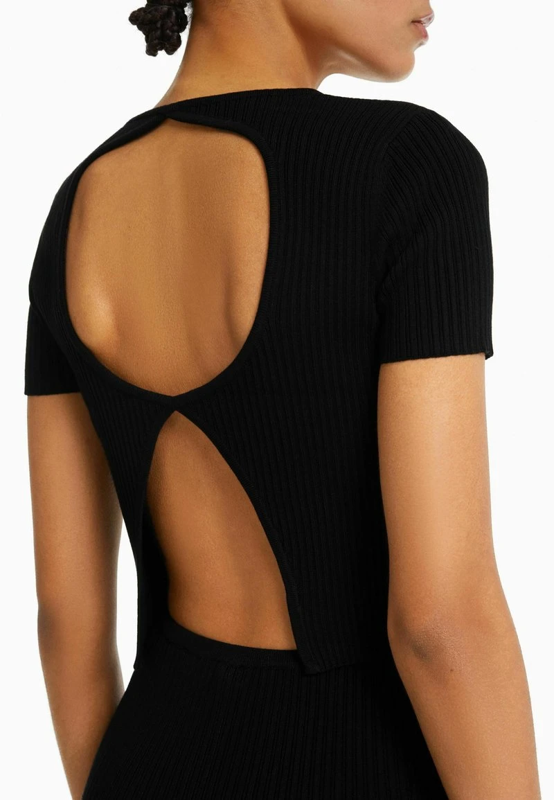 BERSHKA OPEN BACK SHORT SLEEVE - T-Shirt Basic - Black 6 BERSHKA OPEN BACK SHORT SLEEVE - T-Shirt Basic - Black – Bild 4