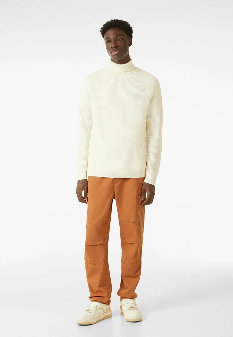 BERSHKA Strickpullover - White 4 BERSHKA Strickpullover - White – Bild 2