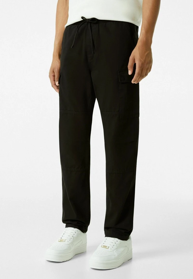 BERSHKA REGULAR FIT - Cargohose - Black 3 BERSHKA REGULAR FIT - Cargohose - Black