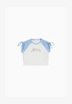 BERSHKA PRINTED SHORT SLEEVE WITH GATHERING - T-Shirt Print - White 13 BERSHKA PRINTED SHORT SLEEVE WITH GATHERING - T-Shirt Print - White -Bershka Verkaufsgeschäft 286dada02d6f464e9471527fe758c212