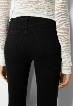 BERSHKA HIGH WAIST - Jeans Skinny Fit - Black -Bershka Verkaufsgeschäft 28f19fc1d0f24e909c5ac7de6a177e97