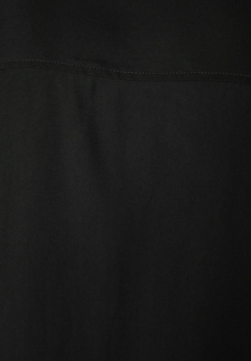 BERSHKA RELAXED FIT - Hemd - Black 8 BERSHKA RELAXED FIT - Hemd - Black – Bild 6