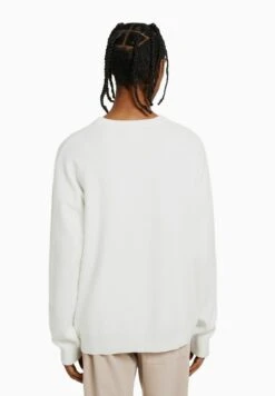 BERSHKA EMBROIDERED VARSITY - Strickpullover - Off-white 10 BERSHKA EMBROIDERED VARSITY - Strickpullover - Off-white -Bershka Verkaufsgeschäft 2c7f27549f42435fa4536550472d9c7e