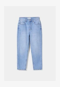 BERSHKA MOM - Jeans Relaxed Fit - Light Blue Denim -Bershka Verkaufsgeschäft 2dde76612bf24f5280c75277f845f99f