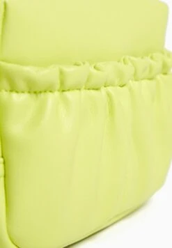 BERSHKA Umhängetasche - Green -Bershka Verkaufsgeschäft 2deb3b76103b495f8c30a52ad90ad1c8