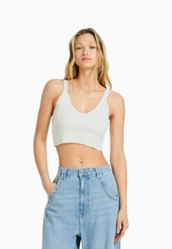 BERSHKA V-NECK - Top - Beige