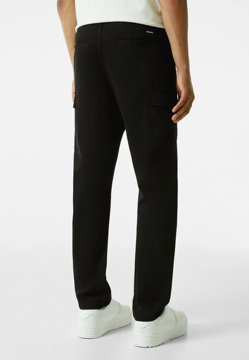 BERSHKA REGULAR FIT - Cargohose - Black 5 BERSHKA REGULAR FIT - Cargohose - Black – Bild 3