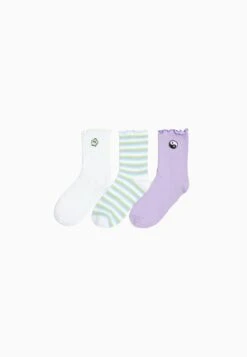 BERSHKA PACK OF 3 EMBROIDERED - Socken - Evergreen 13 BERSHKA PACK OF 3 EMBROIDERED - Socken - Evergreen -Bershka Verkaufsgeschäft 385348ead965412397d15c3cab2e92a2