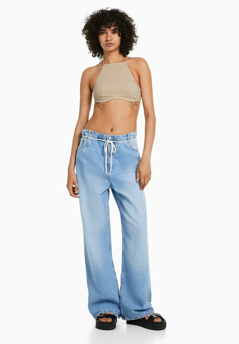 BERSHKA TIED HALTER - Bluse - Sand 4 BERSHKA TIED HALTER - Bluse - Sand – Bild 2