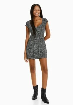 Bershka Verkaufsgeschäft -Bershka Verkaufsgeschäft 3b3545a29ddc481a841c6da9dfaa39e3