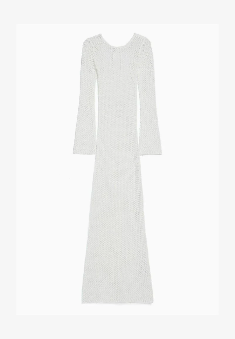 BERSHKA LONG SLEEVE OPEN BACK MIDI - Strickkleid - Beige 8 BERSHKA LONG SLEEVE OPEN BACK MIDI - Strickkleid - Beige – Bild 6