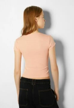 BERSHKA SHORT SLEEVE - T-Shirt Basic - Orange -Bershka Verkaufsgeschäft 3e37b7a51ba448dda8a8bfa000ec540a