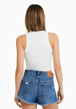 BERSHKA VINTAGE - Jeans Shorts - Dark Blue 10 BERSHKA VINTAGE - Jeans Shorts - Dark Blue -Bershka Verkaufsgeschäft 4029dc206adc4a10bf5601d76f1bb60f