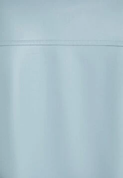 BERSHKA SHORT SLEEVE - Leichte Jacke - Dark Blue -Bershka Verkaufsgeschäft 414bab6311b846758239456bb743cd92