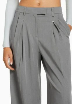 BERSHKA TAILORED - Stoffhose - Grey 10 BERSHKA TAILORED - Stoffhose - Grey -Bershka Verkaufsgeschäft 42dfa3ee720442de90067febfce85660