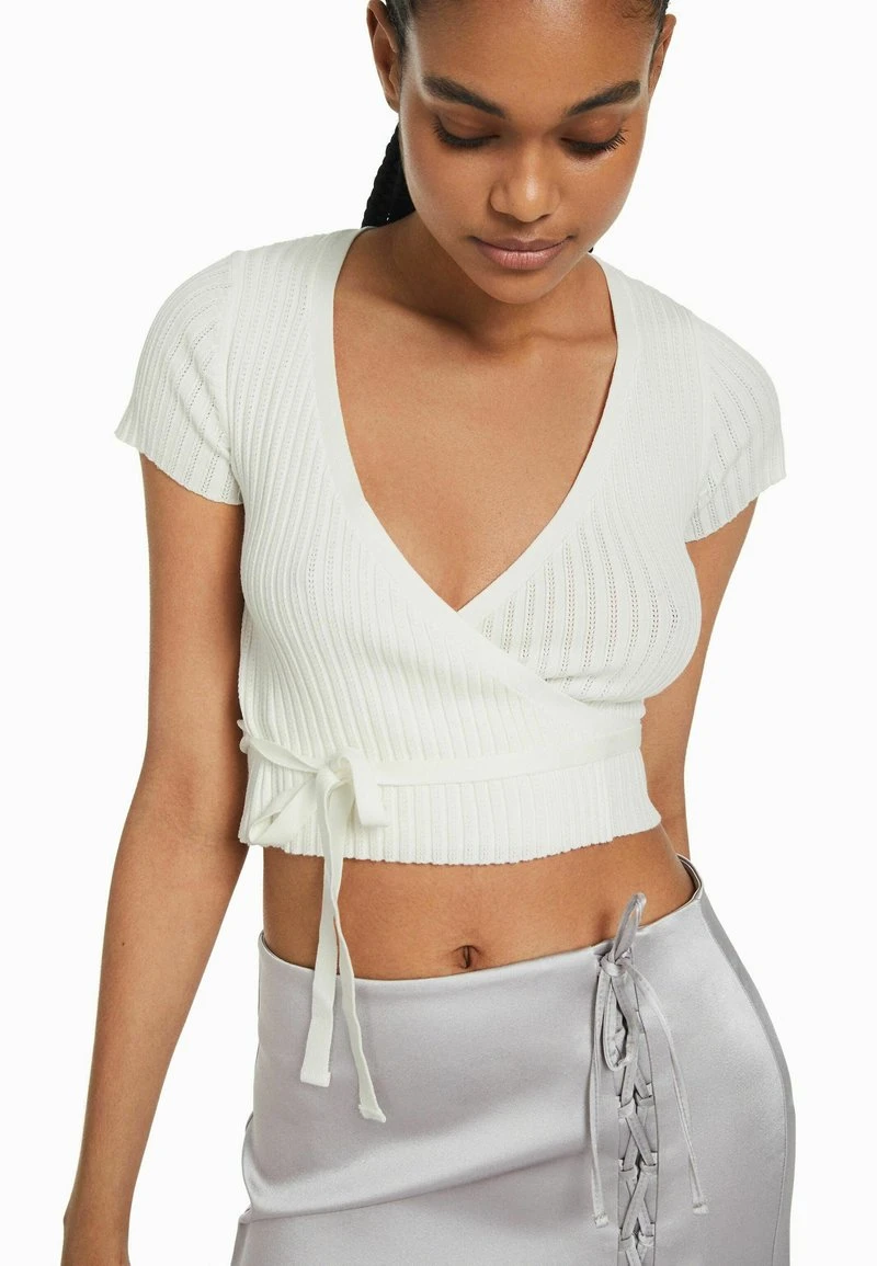 BERSHKA SHORT SLEEVE CROSSOVER WITH BOW - Strickjacke - Beige 6 BERSHKA SHORT SLEEVE CROSSOVER WITH BOW - Strickjacke - Beige – Bild 4