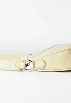 BERSHKA 03684389 - Handtasche - Beige 11 BERSHKA 03684389 - Handtasche - Beige -Bershka Verkaufsgeschäft 44df6a5133b248cb8d91b7f42c093fd6