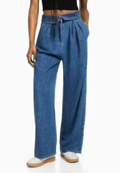 BERSHKA WITH WAIST DETAIL - Jeans Straight Leg - Light Blue Denim -Bershka Verkaufsgeschäft 478bda06fd36416cb64e09c3b2d70006 1