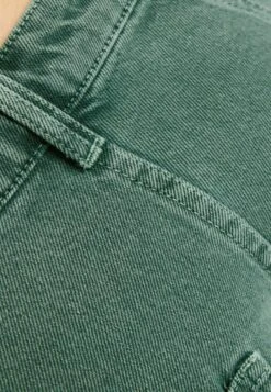 BERSHKA BALLOON FIT - Jeans Straight Leg - Khaki -Bershka Verkaufsgeschäft 4a1d2b613f994c4eb58b3f387998bb0f