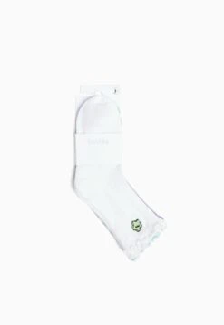 BERSHKA PACK OF 3 EMBROIDERED - Socken - Evergreen 12 BERSHKA PACK OF 3 EMBROIDERED - Socken - Evergreen -Bershka Verkaufsgeschäft 4bb05b6152754ec19806aede4ff42bb4