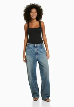 BERSHKA MONOCHROME STRAPPY - Top - Black 9 BERSHKA MONOCHROME STRAPPY - Top - Black -Bershka Verkaufsgeschäft 4c67e804402b4656a390b7f37f065b19