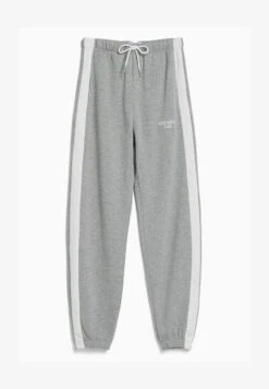 BERSHKA PLUSH WITH STRIPES AND EMBROIDERED LETTERING - Jogginghose - Mottled Grey -Bershka Verkaufsgeschäft 536fe6e0af8c4484a3a36f85ac0e3e98