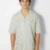 BERSHKA STRIPED RUSTIC SHORT SLEEVE - Hemd - Beige 2 BERSHKA STRIPED RUSTIC SHORT SLEEVE - Hemd - Beige -Bershka Verkaufsgeschäft 552d1721727a4ee5ba10b9eb09ccf82a