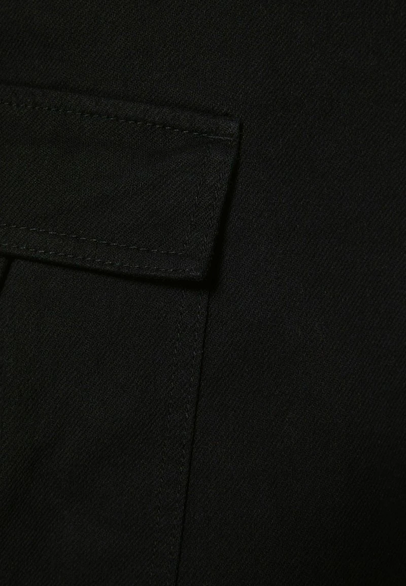 BERSHKA PARACHUTE - Cargohose - Black 8 BERSHKA PARACHUTE - Cargohose - Black – Bild 6