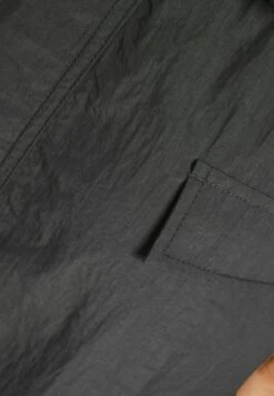 BERSHKA EFFECT - MIDI - A-Linien-Rock - Grey 12 BERSHKA EFFECT - MIDI - A-Linien-Rock - Grey -Bershka Verkaufsgeschäft 5f6544e868cd44dd85f73a1e66ab066c