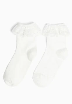 BERSHKA RUFFLED 03646486 - Socken - Offwhite 13 BERSHKA RUFFLED 03646486 - Socken - Offwhite -Bershka Verkaufsgeschäft 5f6b21852846438fad235abff0f9363f