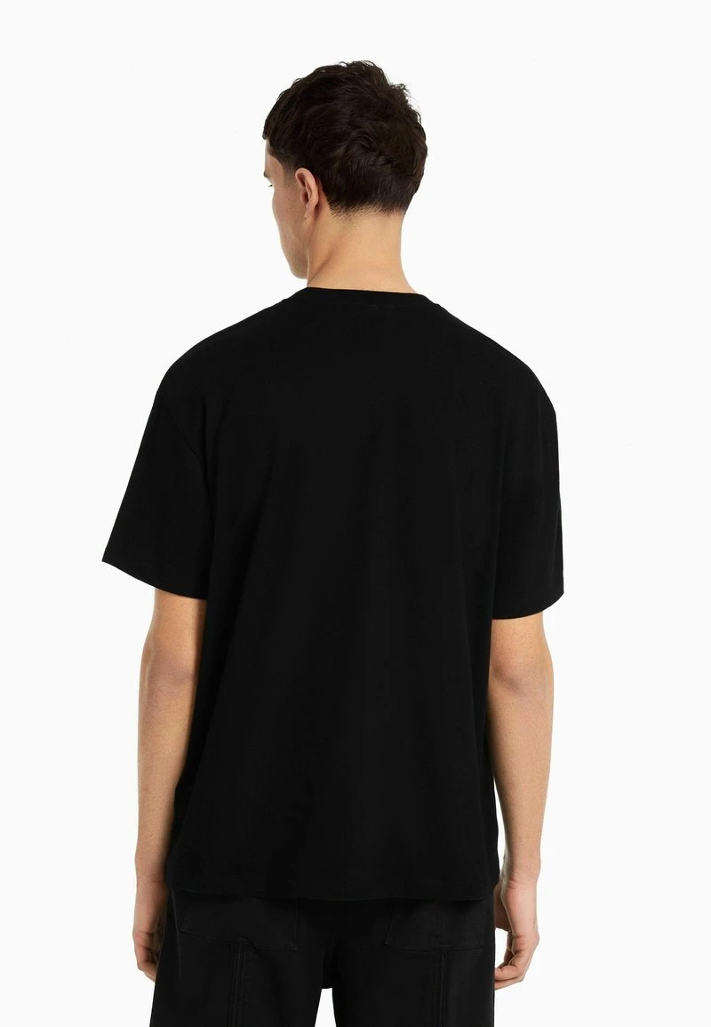 BERSHKA SHORT SLEEVE BOXY - T-Shirt Print - Black 5 BERSHKA SHORT SLEEVE BOXY - T-Shirt Print - Black – Bild 3