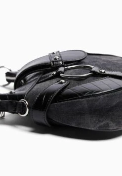 BERSHKA EMBOSSED WITH STRAP - Umhängetasche - Black 11 BERSHKA EMBOSSED WITH STRAP - Umhängetasche - Black -Bershka Verkaufsgeschäft 64d5f1ec842a4cbebfd7fb79698ee69b