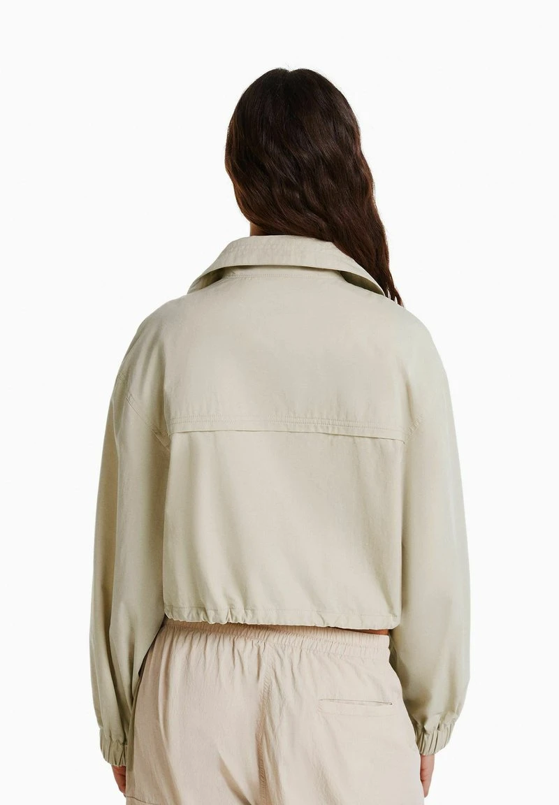 BERSHKA EFFECT - Leichte Jacke - Sand 5 BERSHKA EFFECT - Leichte Jacke - Sand – Bild 3
