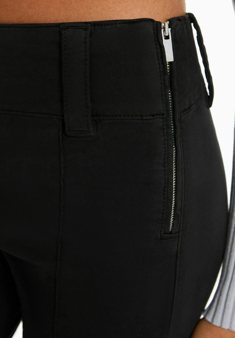 BERSHKA FLARE - Stoffhose - Dark Grey 6 BERSHKA FLARE - Stoffhose - Dark Grey – Bild 4